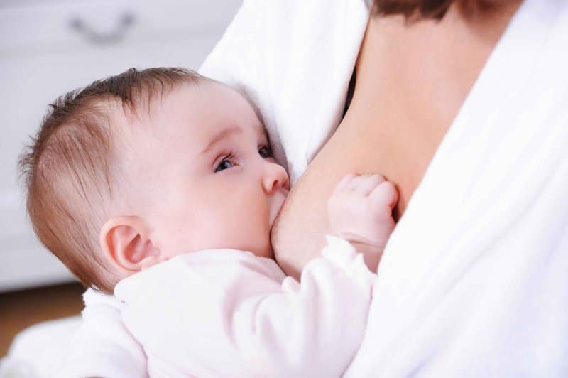 Bổ sung vitamin D cho trẻ sơ sinh
